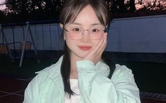 迈开腿尝尝你的草莓汁的